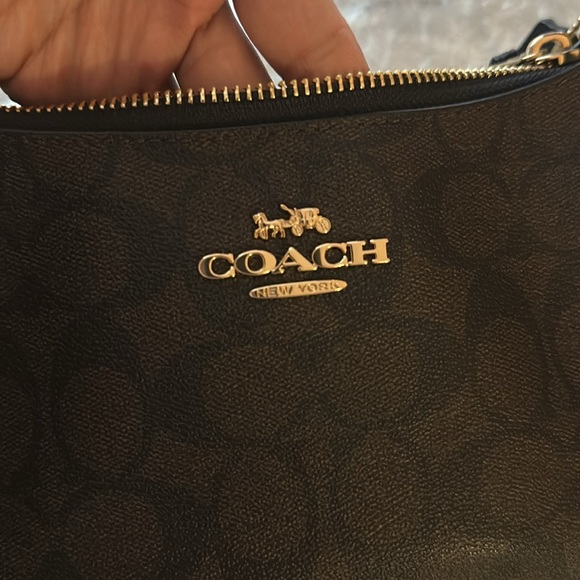Coach Brown Leather Shoulder Bag - Picture 7 of 12